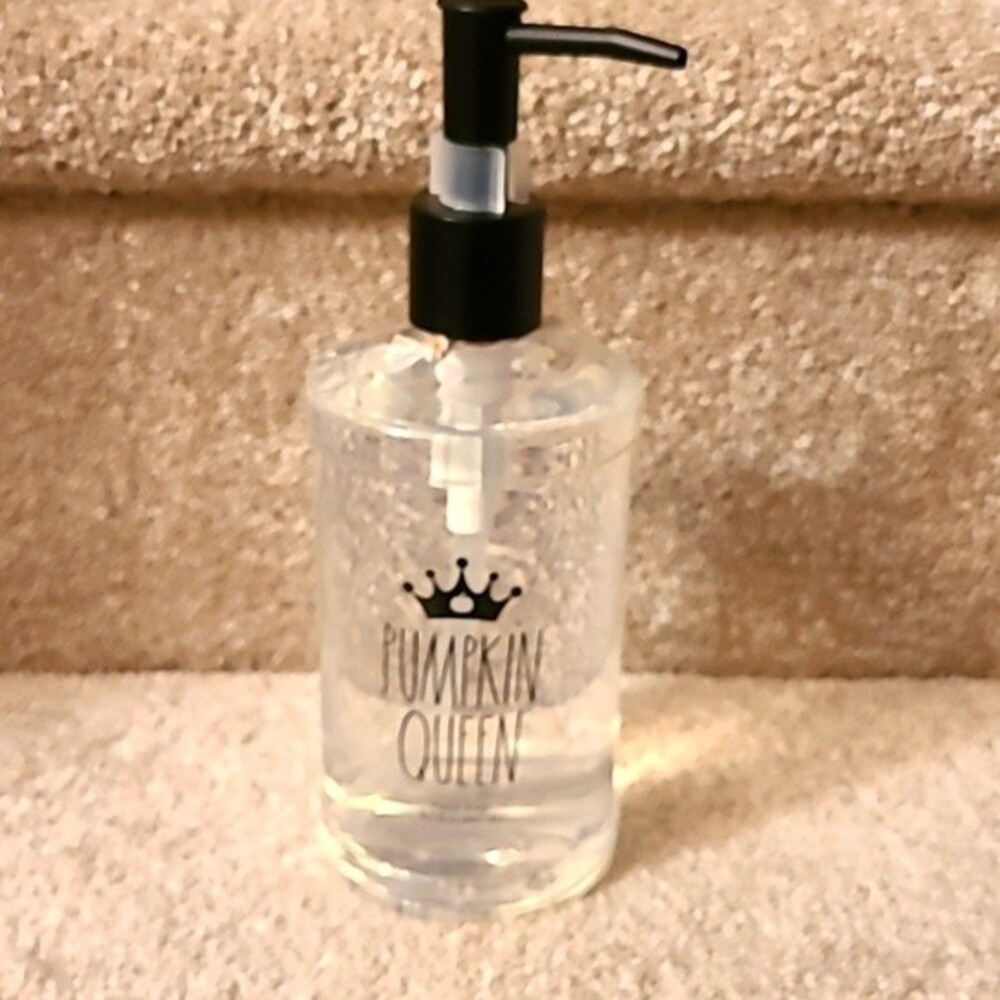 Rae Dunn "Pumpkin Queen" Hand Soap in Pumpkin Scent NEW!